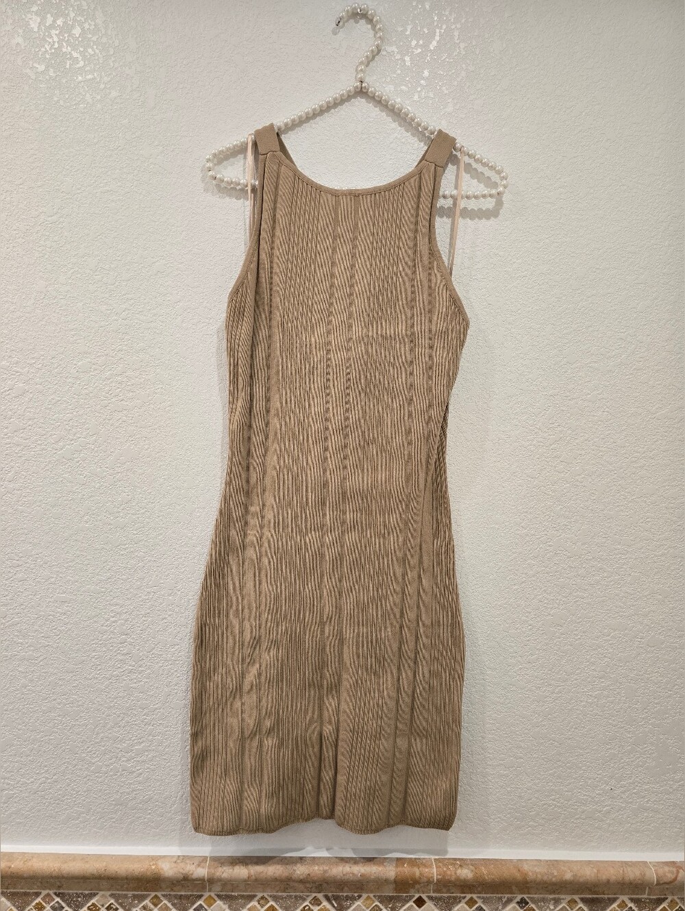 Nightfall Mini rib-knit bodycon round neck sleeveless Dress Linen Taupe L NWT